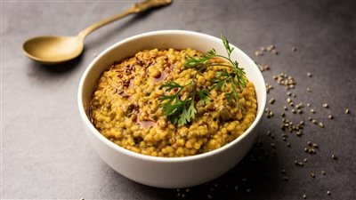 فيديو لشيف هندي يبتكر وجبة طعام غريبة لمواصلة الصيام يحصد ملايين المشاهدات 