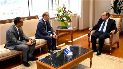 وزير التجارة: الاستفادة من خبرات يونيدو بتطوير المناطق الصناعية ومشروع الرمال السوداء