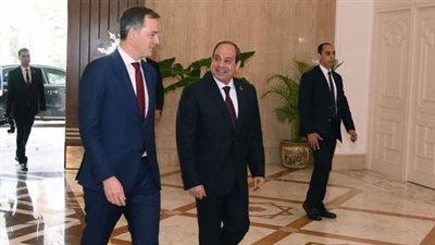  السيسي ورئيس الاتحاد الأوروبي يشددان على خطورة اجتياح رفح الفلسطينية