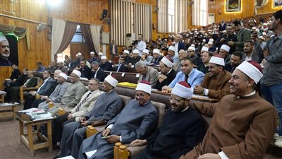 محافظة أسيوط تشهد احتفالية مرور 1084 عامًا على تأسيس الجامع الأزهر (صور )