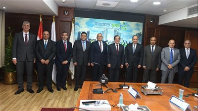 وزير البترول يعتمد الجمعية العمومية لشركة مودرن جاس 