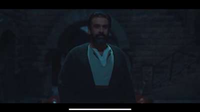 الحشاشين الحلقة 7، حسن الصباح يغوي حارس السجن ويهرب معه قبل إعدامه