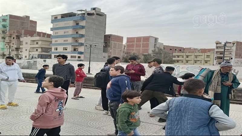 الشراقوة عزموا القطر،
