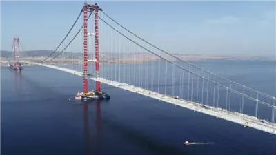 عامان على افتتاح أطول جسر في العالم، 