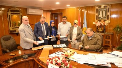 محافظة أسيوط تتسلم 2000 كوبون مواد غذائية لدعم الأسر الأكثر احتياجًا