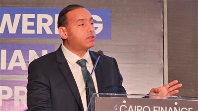 عزام: التنسيق مع المؤسسات التنموية محور رئيسي لتعزيز كفاءة الأسواق المالية غير المصرفية