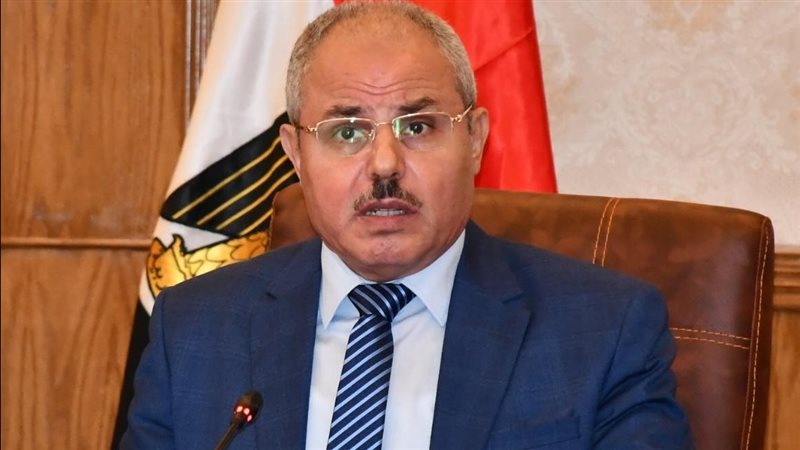 الدكتور ناصر مندور