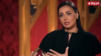 حلا شيحة: مشاهد الأحضان والقبلات لا تصح وهذا موقفي من تحريم الفن (فيديو)