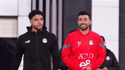 بوجوه ضاحكة ومستبشرة، اكتمال صفوف منتخب مصر بانضمام المحترفين (صور)