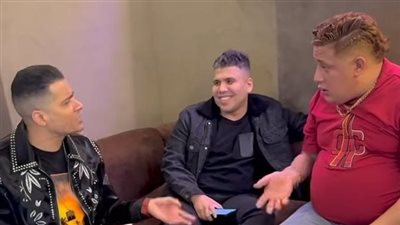 حمو بيكا يسخر من حسن شاكوش بسبب أصالة