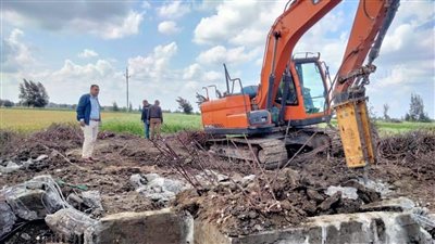 محافظ كفر الشيخ يكلف بالإسراع في إزالة التعديات على أملاك الدولة والأراضي الزراعية 