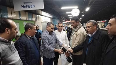 حملة مكبرة بالمترو لمواجهة الظواهر السلبية (صور)