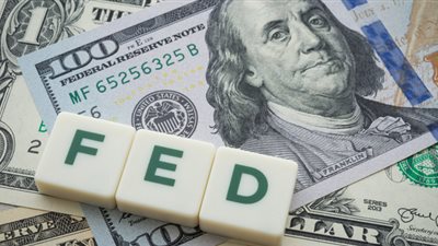 صعود مؤشر الدولار الأمريكي مقابل سلة من العملات العالمية