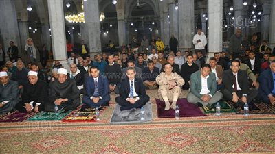 محافظ الغربية يشهد الاحتفال بذكرى العاشر من رمضان من المسجد الأحمدي بطنطا (صور)
