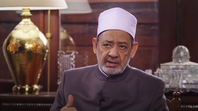 الدكتور أحمد الطيب