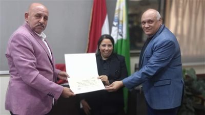  تكريم الأم المثالية بحي العمرانية (صور)