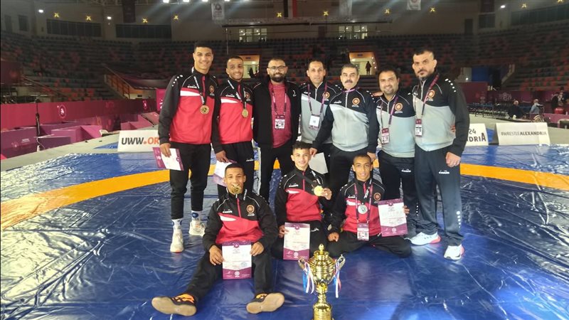 منتخب المصارعة، فيتو