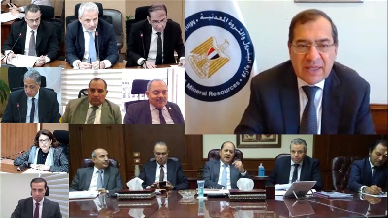 الملا خلال انعقاد