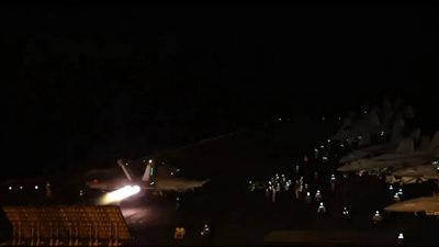 الجيش الأمريكي يعلن اعتراض طائرة وزورق مسيرين أطلقهما الحوثيون في البحر الأحمر