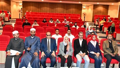 40 طالبا بجامعة الإسماعيلية يتنافسون في تجويد القرآن الكريم والإنشاد (صور) 