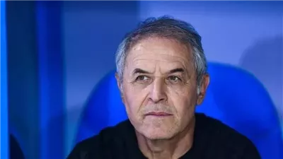 أخبار الأهلى، إمام عاشور يخضع لجراحة في الكتف وكولر يحاضر اللاعبين استعدادا لمباراة سيمبا