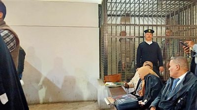 أول ظهور للمتهمين بإغراق طفل الشوامي أمام جنايات المنصورة (صور) 