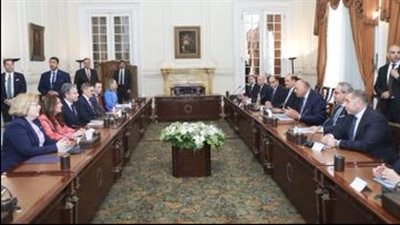 بدء المباحثات الموسعة بين مصر وأمريكا في القاهرة لمناقشة أزمة قطاع غزة (صور) 