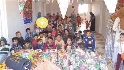 4 شباب يتطوعون لتحفيظ القرآن بالأحكام مجانا بالفيوم 