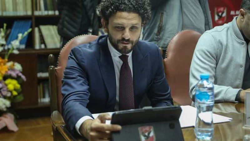 حسام غالى، فيتو