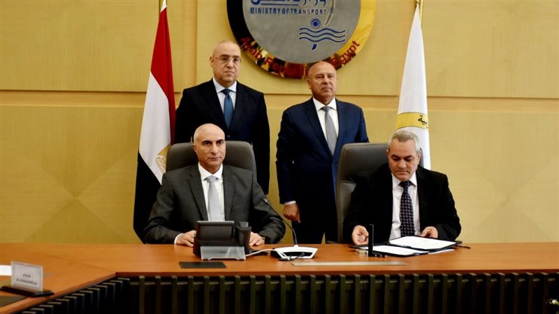 جانب من توقيع البروتوكول،فيتو