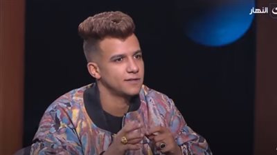 بعد دهس شاب وسفره خارج مصر، تعرف على أجر عصام صاصا في حفل الإمارات بالدولار