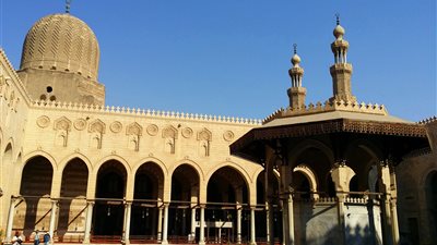 جامع المؤيد شيخ، قصة سجين صار سلطانا فأوفى بنذره وبنى مسجدا