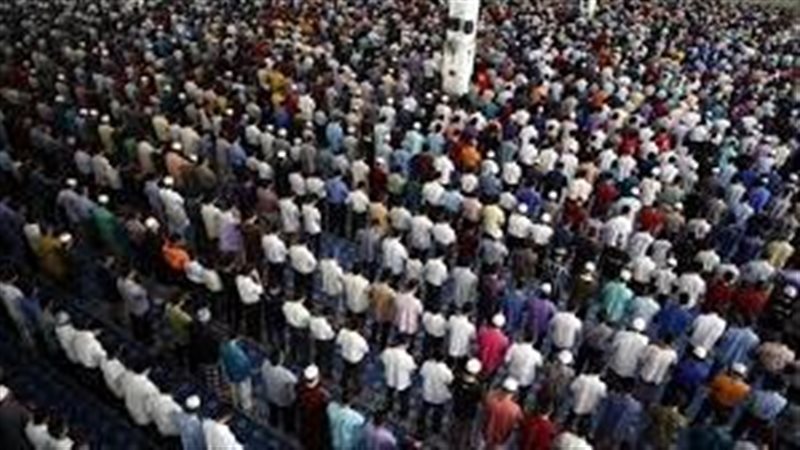 حكم صلاة الجمعة في