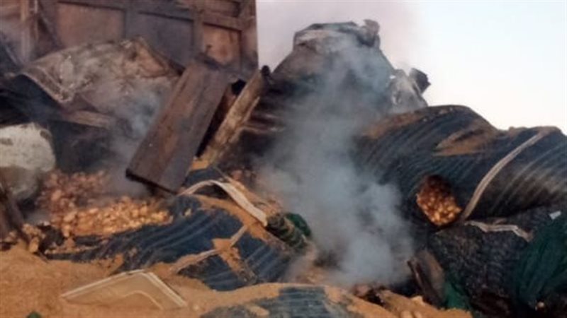 حريق شاحنتين, فيتو
