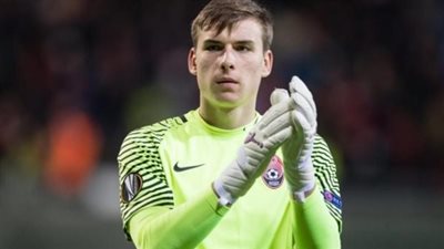 سكاي: ريال مدريد يقدم عرضا لتمديد عقد لونين