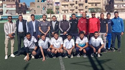 تدريب حكام الفيوم على قانون كرة القدم ( صور )