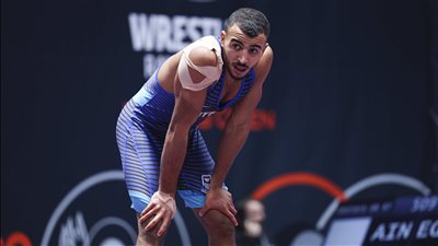 من القمة إلى القاع، كيشو بطل المصارعة مهدد بالغياب عن أولمبياد باريس 