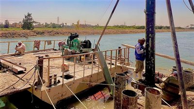 الطرق والنقل بالإسماعيلية: رصف 12 شارعا واستكمال مشروع كباري المشاة (صور) 