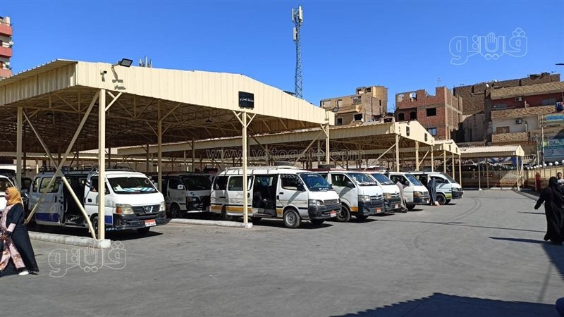 موقف سيارات الأقصر،