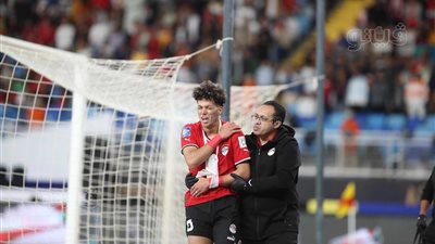كأس العاصمة، إصابة قوية لإمام عاشور في مباراة مصر ونيوزيلندا (صور)