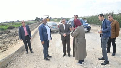محافظ الغربية يتابع الموقف التنفيذي لمركز خدمات مصر وطريق المعامل (صور)