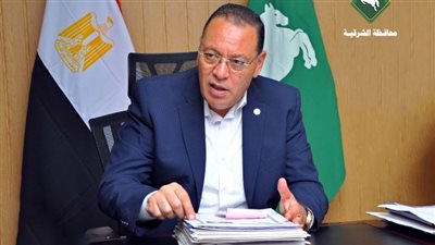 محافظ الشرقية يحيل 16 من العاملين بكفر صقر للتحقيق 