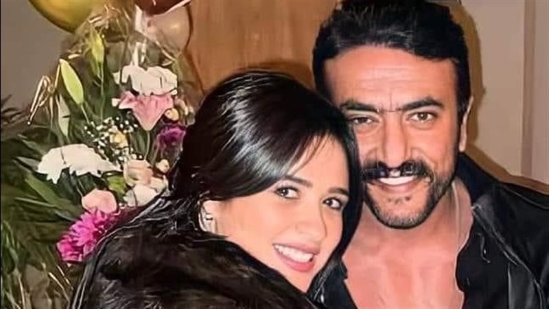 أحمد العوضي وياسمين