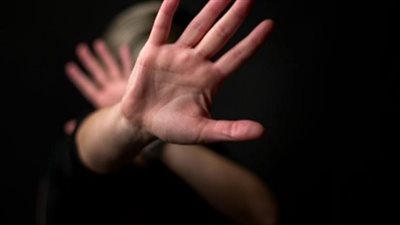 تحقيقات موسعة في تعذيب أب لابنته حتى الموت بالمرج