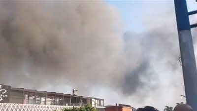 حريق باخرة سياحية فى الجيزة (صور)