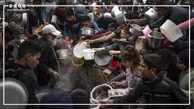 سكان غزة يعانون من أزمة جوع غير مسبوقة (إنفوجراف)