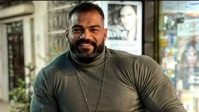 في مشهد مهيب، تشييع جثمان بطل كمال أجسام  بعد إصابته بأزمة قلبية مفاجئة بنهار رمضان 