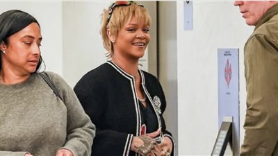 ريهانا تصدم جمهورها بلوك جديد 