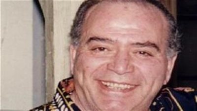 في ذكرى رحيله.. حسين كمال نجح في تقديم أعمال تناقش قضايا المجتمع.. «احنا بتوع الأتوبيس» أهم أفلامه.. وهذا سر هجوم الرقابة على «أبي فوق الشجرة» 