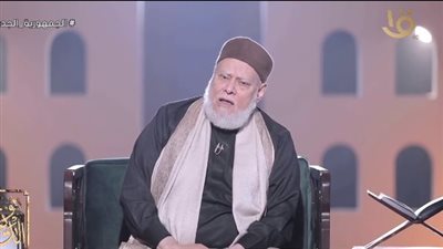 ما حكم الابتزاز والتحرش على السوشيال ميديا؟ علي جمعة يجيب (فيديو)